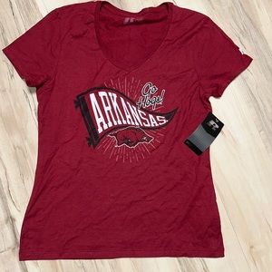 Russell t-shirt size small.